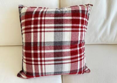 EGF Red/grey plaid pillow