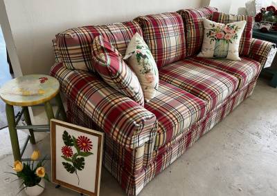 Plaid couch absolutely stunning in great condition NOW $999.99